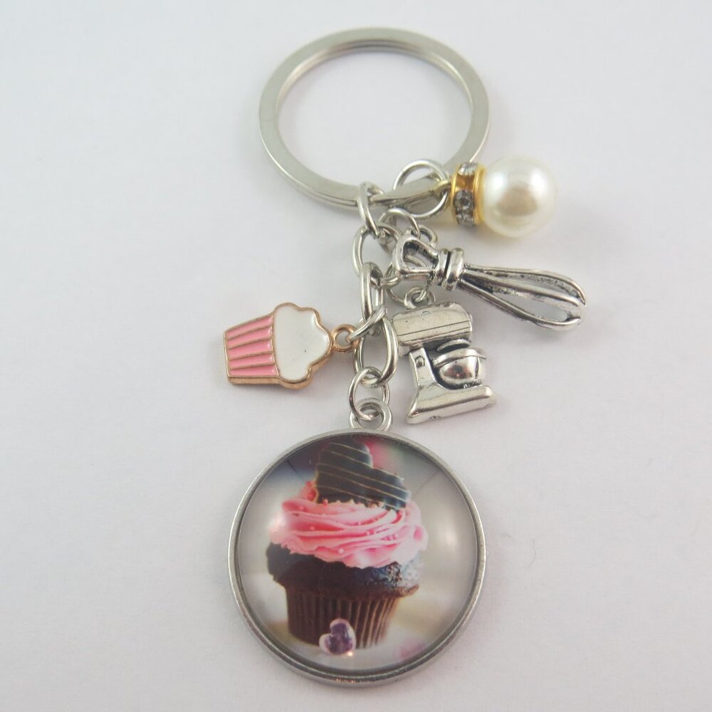 Cupcake Keychain Baking Keychain Cup Cake Key Ring Gift for Pastry Lover